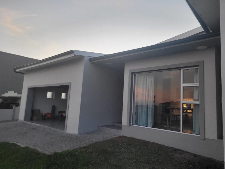 3 Bedroom Property for Sale in Aston Bay Eastern Cape